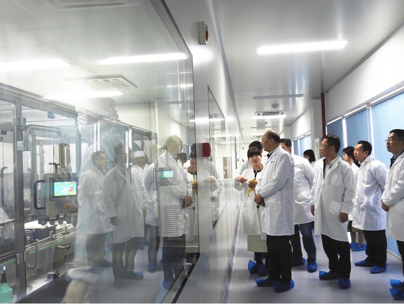 南京市市场监督管理局局长时新峰一行莅临南京圣诺生物调研指导