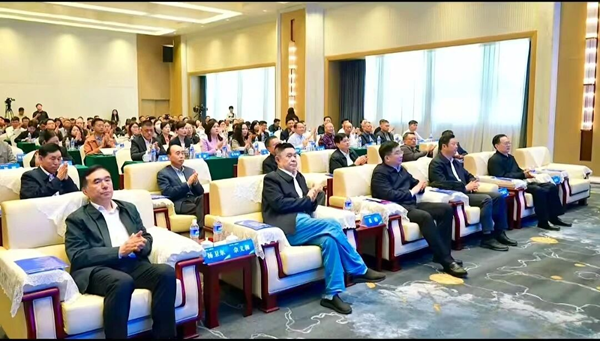 林红总经理受邀参加中国品牌日相关活动，“福达平”荣获江苏省高知名商标